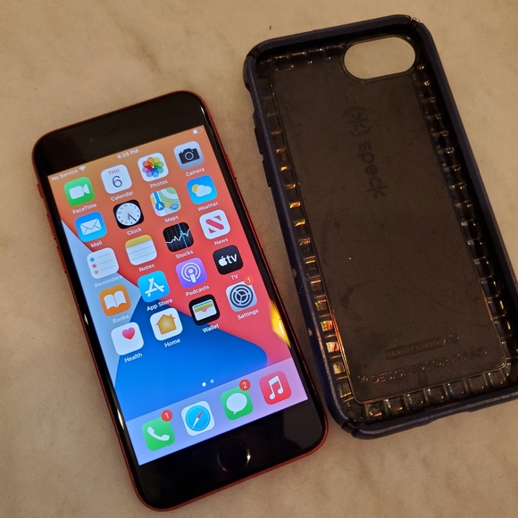 Apple iPhone SE 2020 64GB T-mobile - Picture 1 of 7